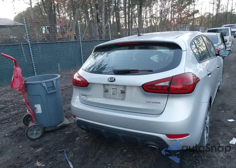 2016 Kia Forte Sx z USA, uszkodzony, nr VIN KNAFZ5A34G5631804